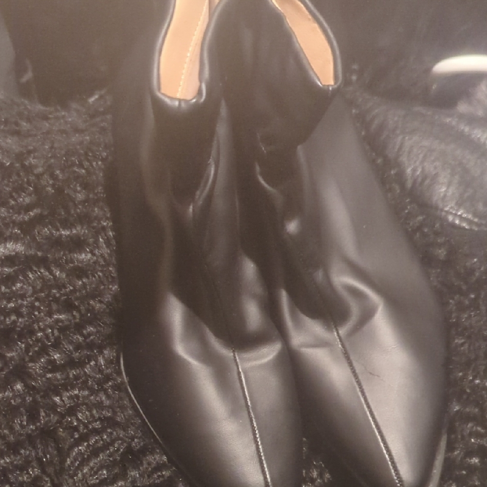 Sleek Black Women's Ankle Booties